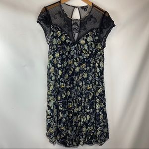 Torrid Floral Mesh Sweetheart Short Sleeve Dress 0